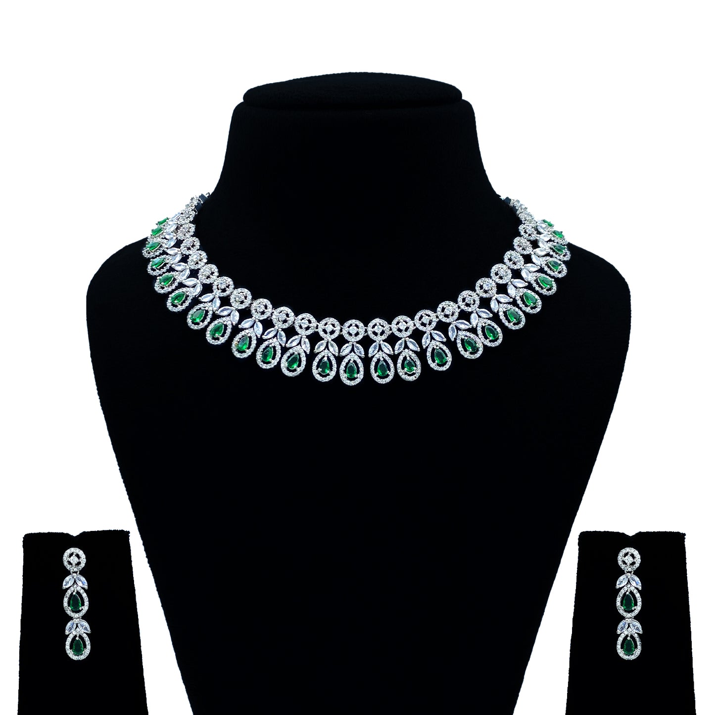 Trishna AD Studded Necklace Set