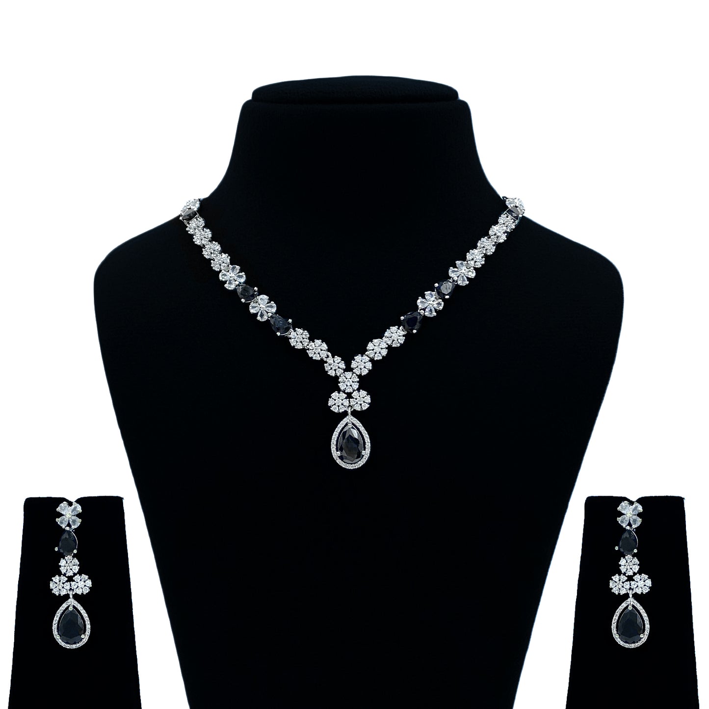 Noorika AD Studded Necklace Set